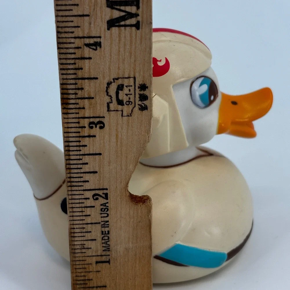 Locomocean Glow in the‎ Duck Set White Luke Pondwalker Princess Layer Star Wars